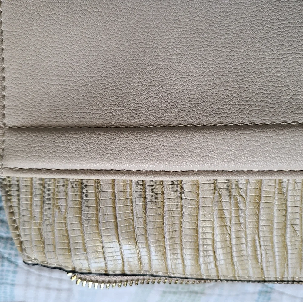 Laptop purse, business casual